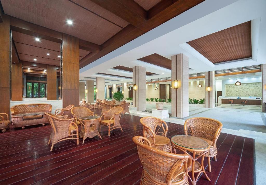 Sanya Shanghai Huating Boutique Resort Hotel Exterior foto
