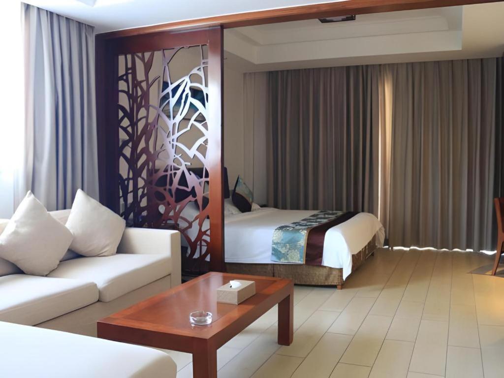 Sanya Shanghai Huating Boutique Resort Hotel Exterior foto